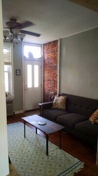 1102 E Wilt St photo'