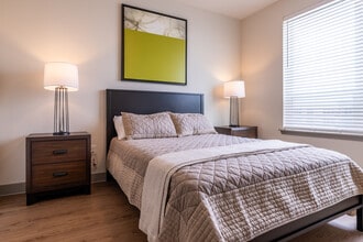 The Metropolitan in Houston, TX - Foto de edificio - Interior Photo
