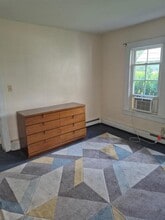 26-30-30 Alden Pl in Millbrook, NY - Building Photo - Building Photo