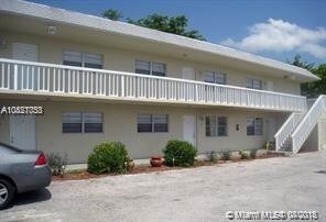110 SE 7th St-Unit -1 in Hallandale Beach, FL - Building Photo
