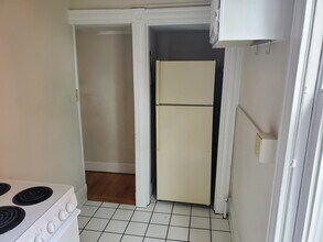 2111 Hanover Ave, Unit 2R in Richmond, VA - Building Photo - Building Photo