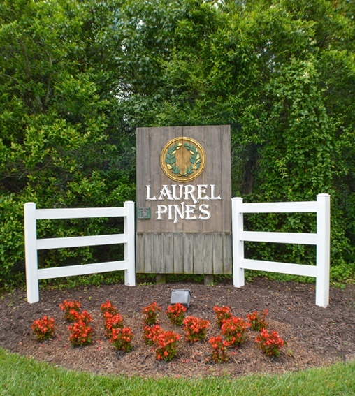 Laurel Pines in Richmond, VA - Building Photo - Building Photo