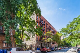 243 E 2nd St in New York, NY - Building Photo - Primary Photo