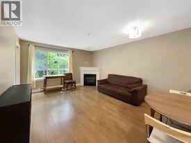 9333 Alberta Rd in Richmond, BC - Building Photo