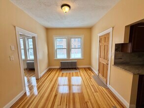 6 Tennis Rd in Boston, MA - Building Photo - Building Photo