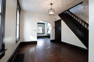 687-689-689 E Columbus St in Columbus, OH - Building Photo - Building Photo