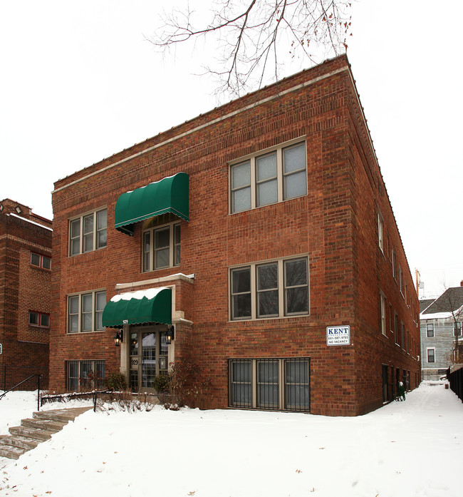 929 Goodrich Ave in St. Paul, MN - Building Photo - Building Photo