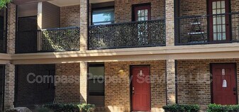 1421 S 12th St in Waco, TX - Building Photo