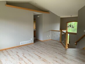 1064 161st Ln NW in Andover, MN - Building Photo - Building Photo