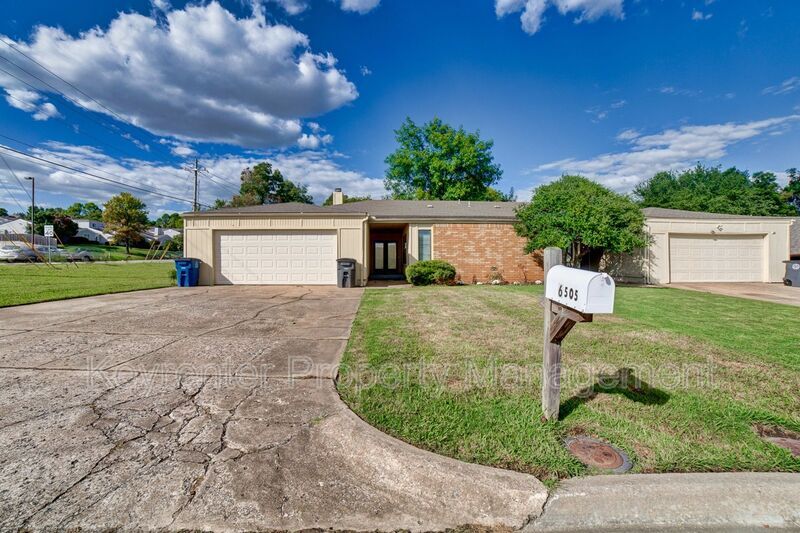 6505 E 90th St in Tulsa, OK - Building Photo