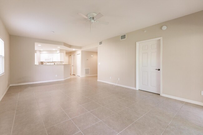27490 Palmesta Circle in Bonita Springs, FL - Building Photo - Building Photo