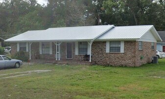 414 Mission Rd, Unit 1 in Palatka, FL - Building Photo