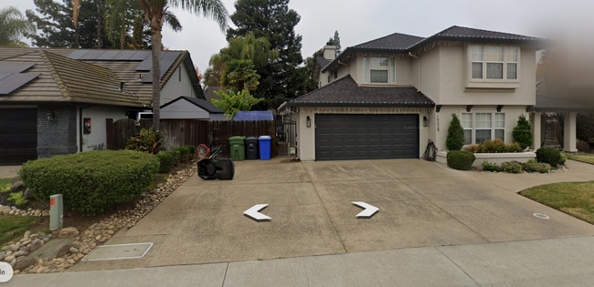 19329 Wilderness Way in Woodbridge, CA - Building Photo - Building Photo