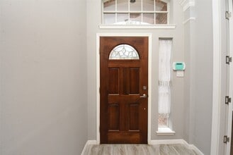 71 N Crossed Birch Pl in Spring, TX - Building Photo - Building Photo