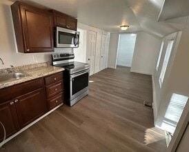 34 Pleasant St, Unit 30-34 Pleasant in Fitchburg, MA - Building Photo - Building Photo