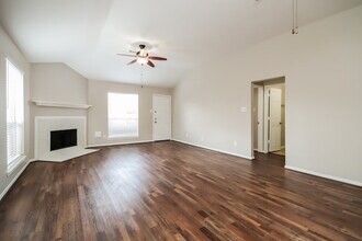 7457 Parkland Manor Dr in Cypress, TX - Building Photo - Building Photo