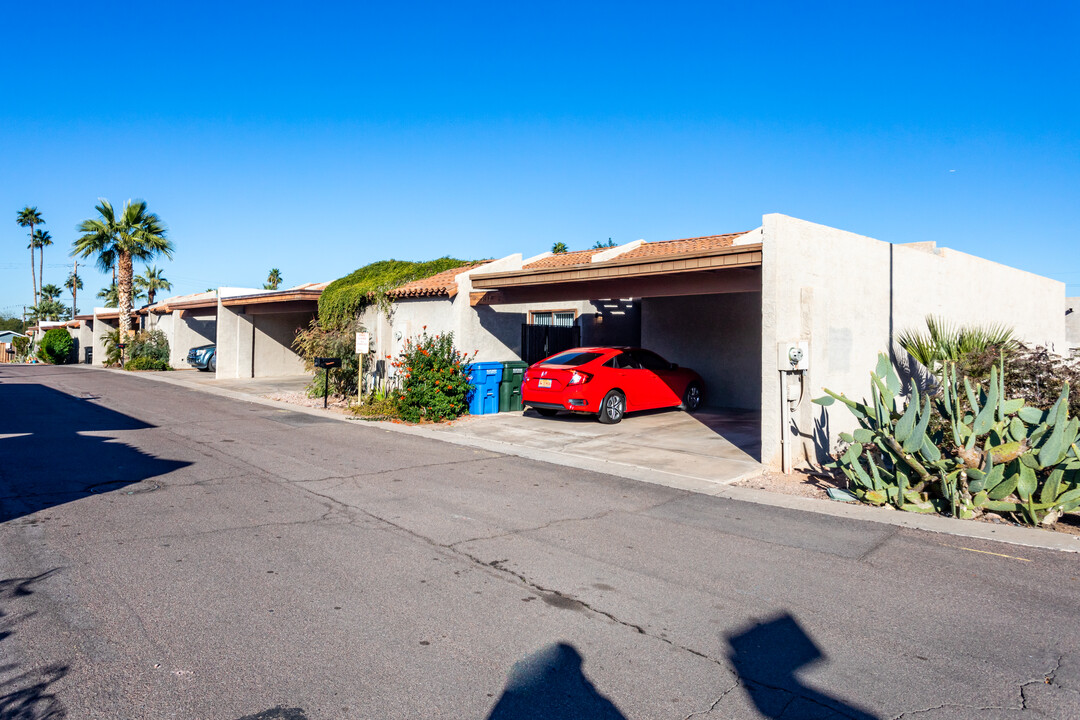 El Segundo in Phoenix, AZ - Foto de edificio