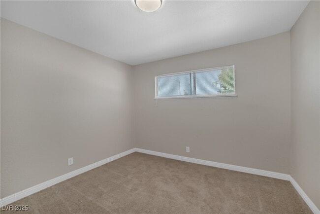 416 Rossmoyne Ave