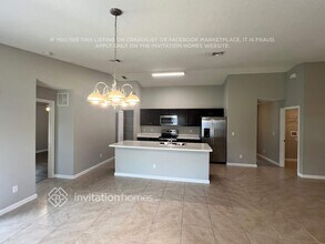 1950 SW Victor Ln in Port St. Lucie, FL - Building Photo - Building Photo
