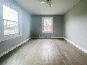 9515 E Jackson St in Selma, IN - Building Photo - Building Photo