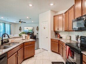 2471 Sunrise Rd in Round Rock, TX - Building Photo - Building Photo
