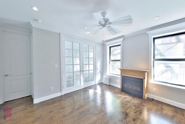property at 346 E 18th St