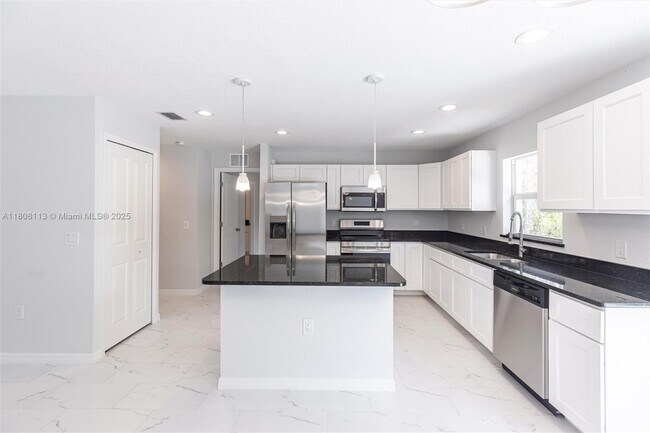 property at 2006 Rosa Ct