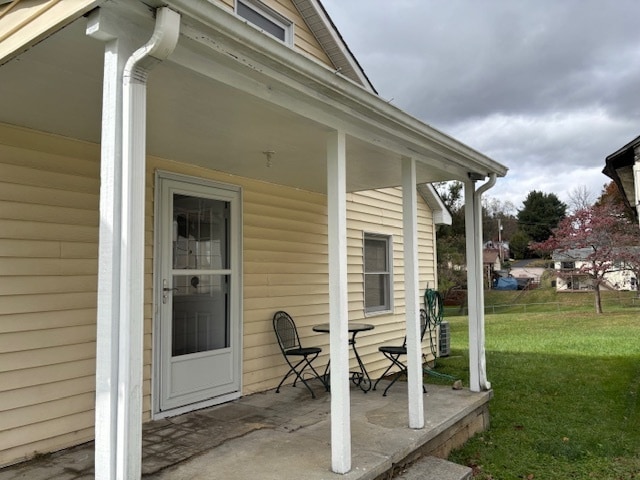213 Landsdowne St in Blacksburg, VA - Foto de edificio - Building Photo