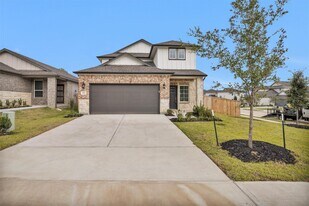 304 Willow Sage Ct in Montgomery, TX - Building Photo
