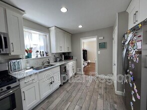5005 Druid Dr in Kensington, MD - Building Photo - Building Photo