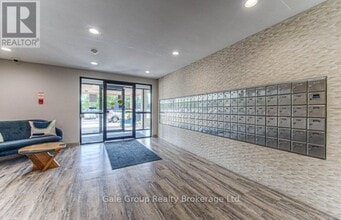 200 Jamieson Pkwy in Cambridge, ON - Building Photo - Building Photo