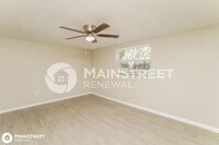 7909 Hawthorn Dr photo'