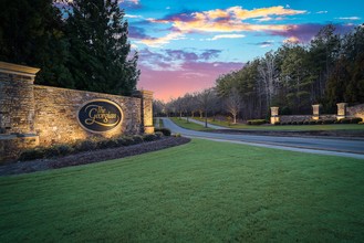 Heritage Pointe at the Georgian in Villa Rica, GA - Building Photo - Building Photo