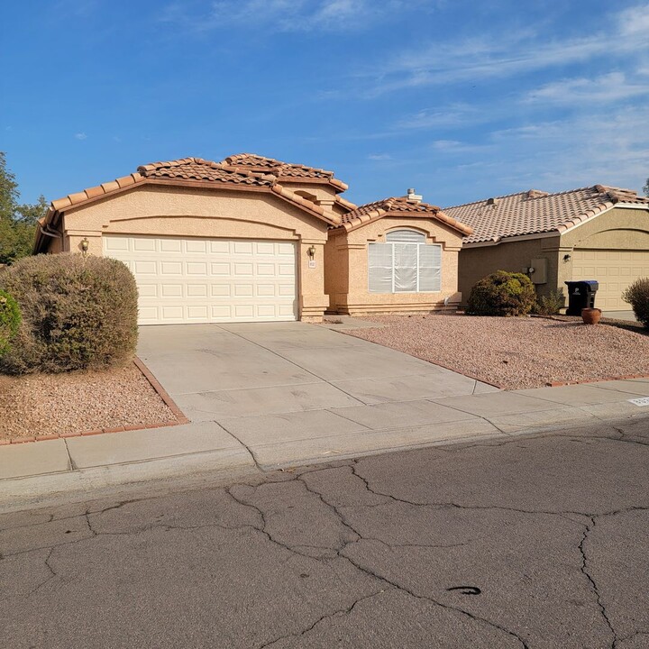 8932 W Fargo Dr in Peoria, AZ - Building Photo