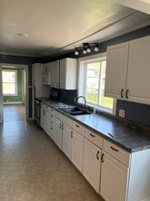 N139 McKay Ave in Spring Valley, WI - Foto de edificio - Building Photo