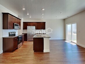 2330 E Wild Horse Way in Eagle Mountain, UT - Building Photo - Building Photo