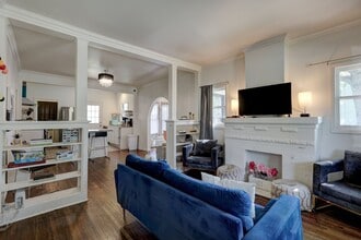 2015 W Easton St in Tulsa, OK - Building Photo - Building Photo