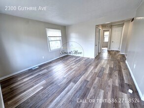2300 Guthrie Ave in Royal Oak, MI - Building Photo - Building Photo