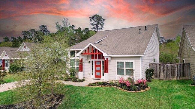 property at 216 N Lynx Trail