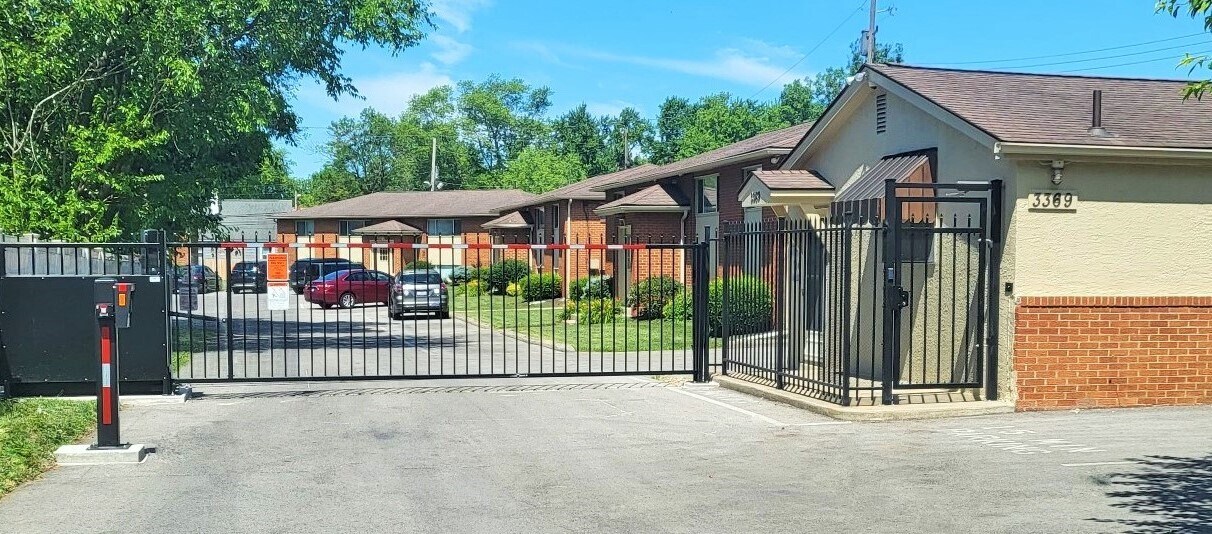 3369 Maize Rd, Unit 3369 in Columbus, OH - Foto de edificio