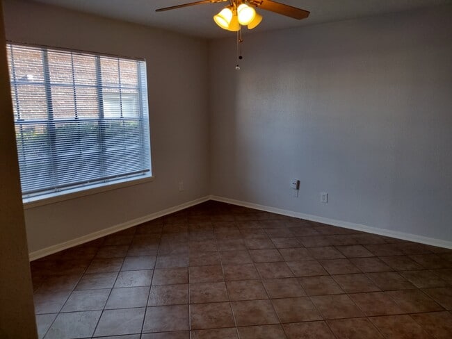 12200 Overbrook Ln in Houston, TX - Building Photo - Building Photo