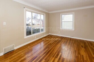 14209 Emery Ave in Cleveland, OH - Building Photo - Building Photo