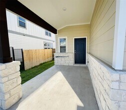 125 Bennington Dr in Liberty Hill, TX - Building Photo - Building Photo