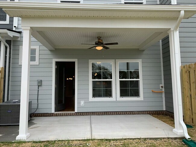 2043 Orangery Dr in Franklin, TN - Building Photo - Building Photo