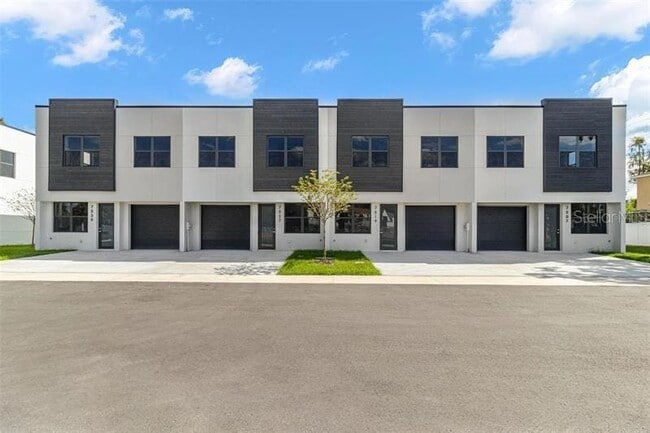 property at 7553 Gesualdo Ct