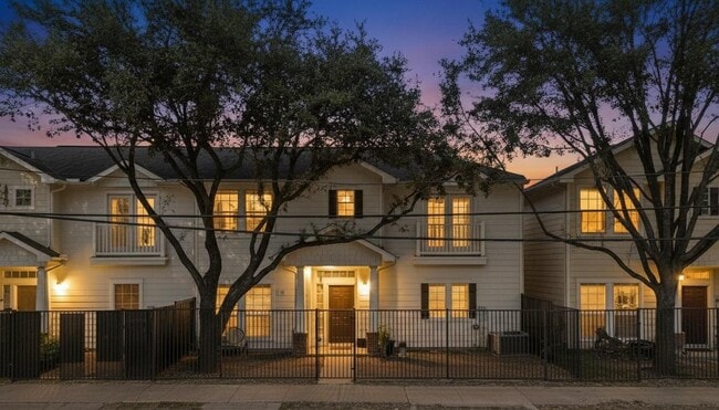 property at 313 Hogan St