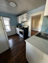 50-52-52 Howard St, Unit 50-52 Howard St in Burlington, VT - Building Photo