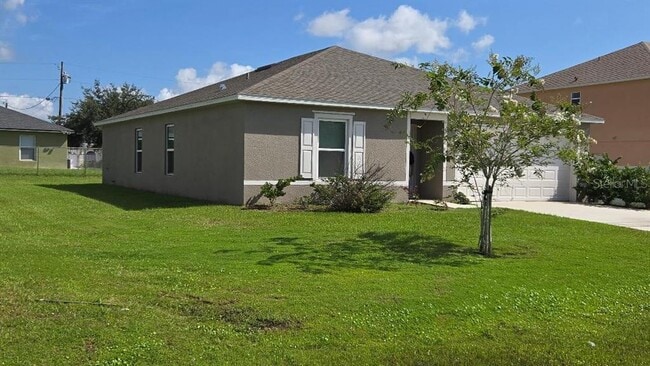 519 Hummingbird Ct in Poinciana, FL - Building Photo - Building Photo