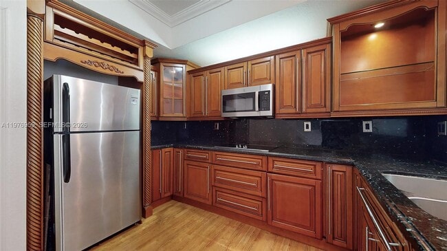 8980 W Flagler St in Miami, FL - Building Photo - Building Photo