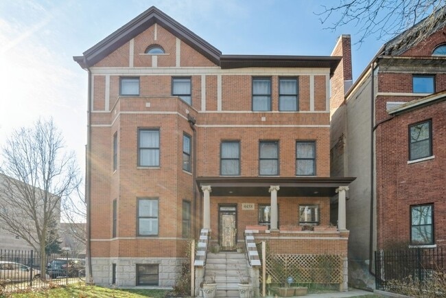 property at 4458 S Greenwood Ave